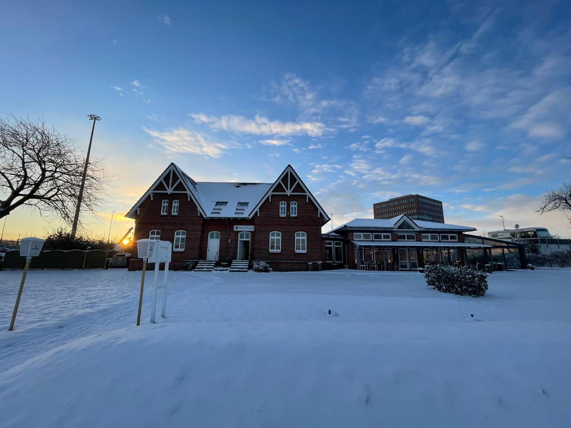 Kanal-Haus "Das Gaestehaus Direkt Am Nok" Osterronfeld ภายนอก รูปภาพ