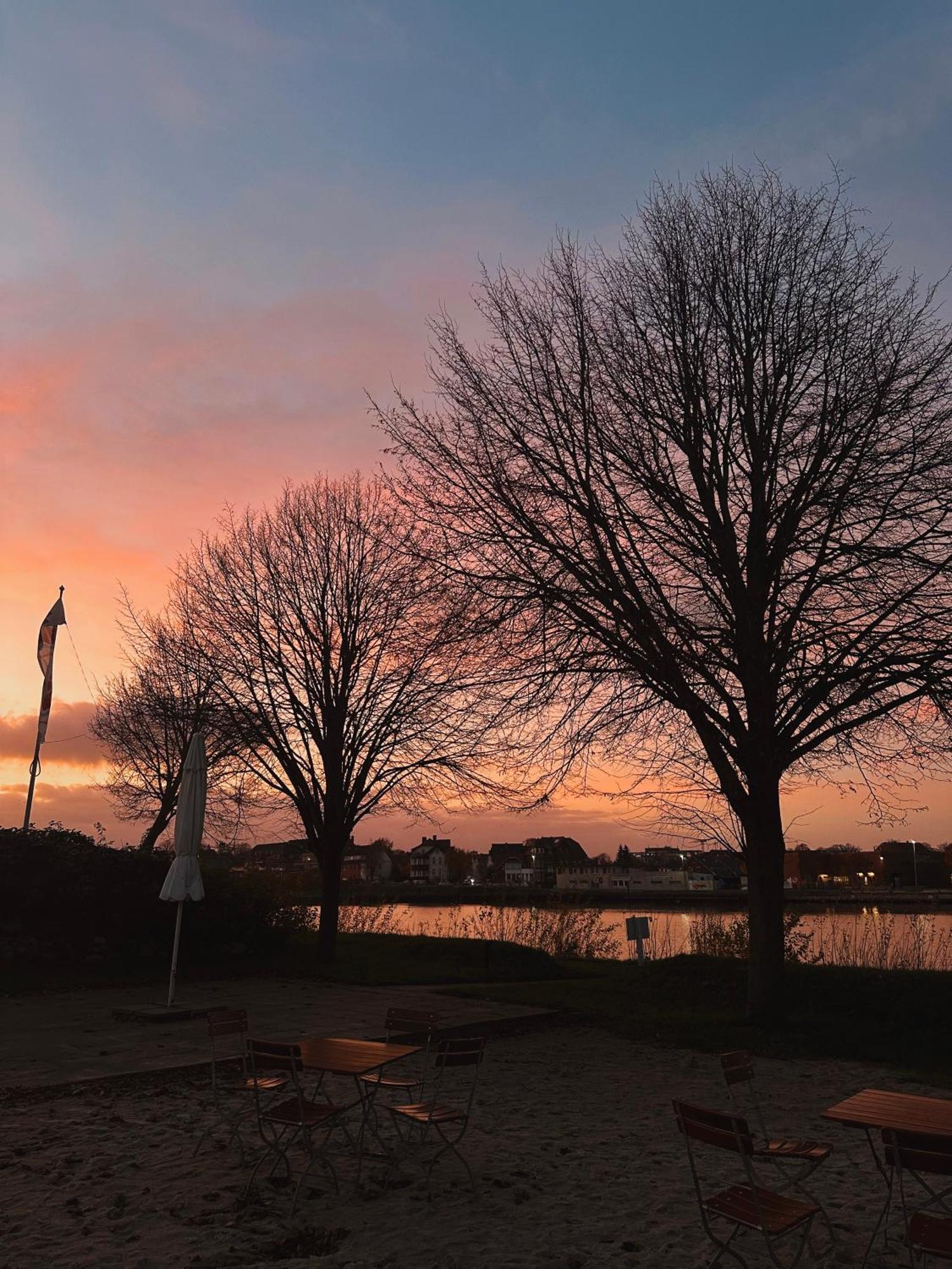 Kanal-Haus "Das Gaestehaus Direkt Am Nok" Osterronfeld ภายนอก รูปภาพ